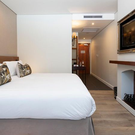 Anew Hotel Hilton Pietermaritzburg מראה חיצוני תמונה