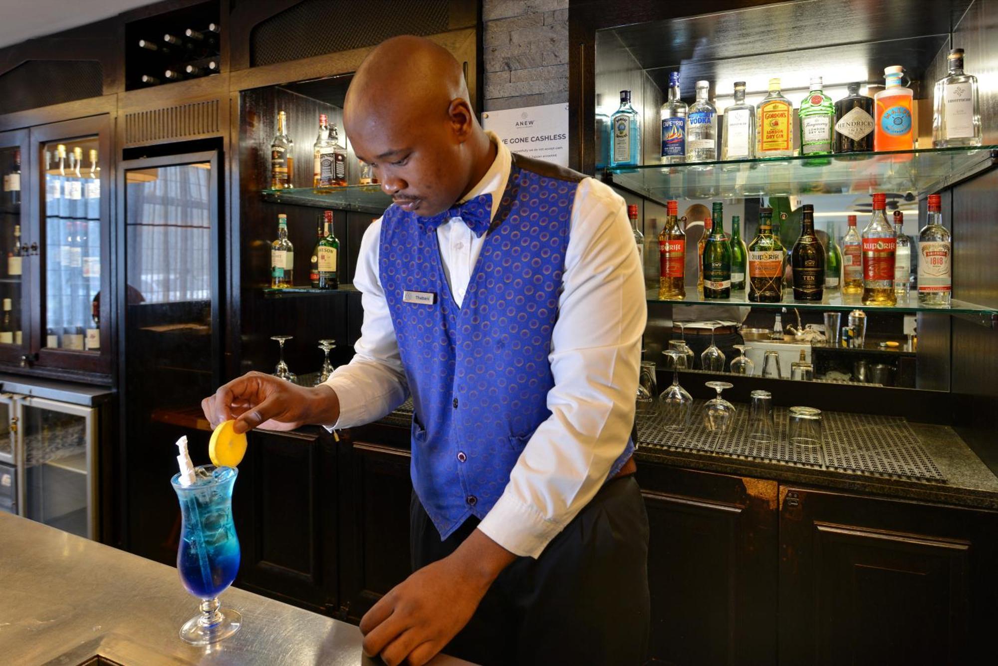 Anew Hotel Hilton Pietermaritzburg מראה חיצוני תמונה