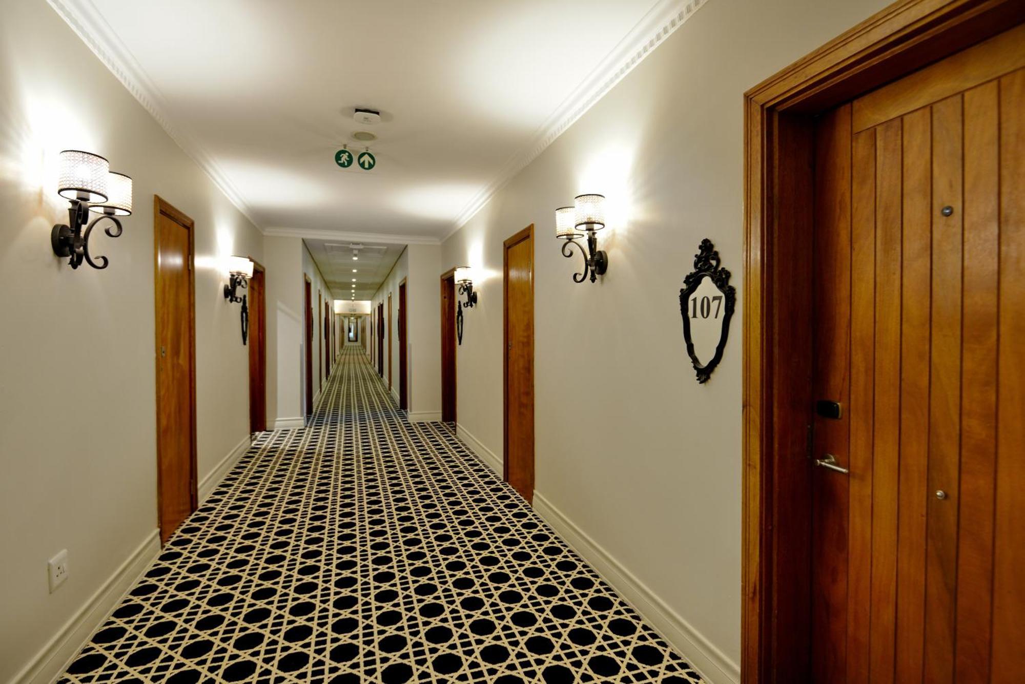 Anew Hotel Hilton Pietermaritzburg מראה חיצוני תמונה