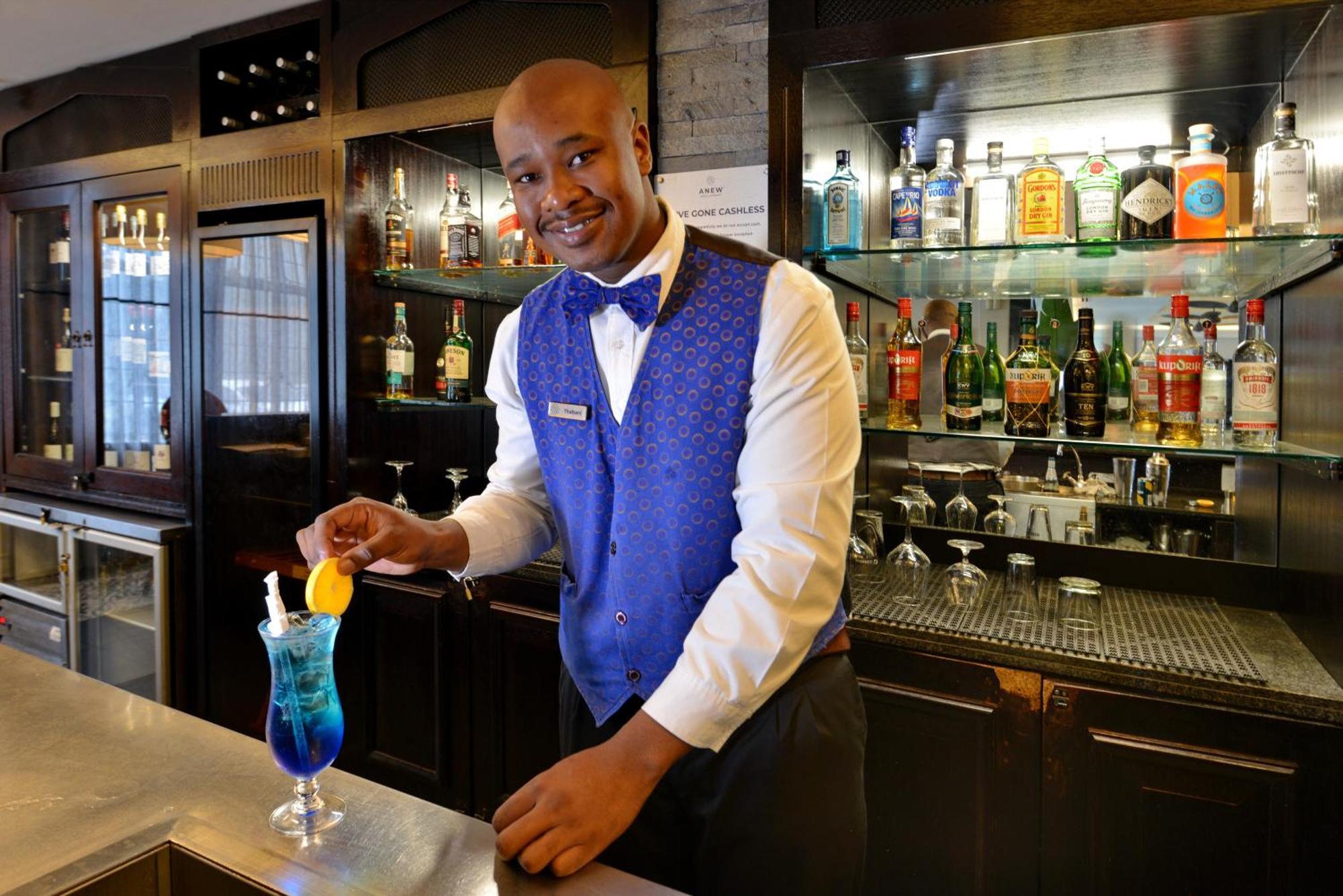 Anew Hotel Hilton Pietermaritzburg מראה חיצוני תמונה