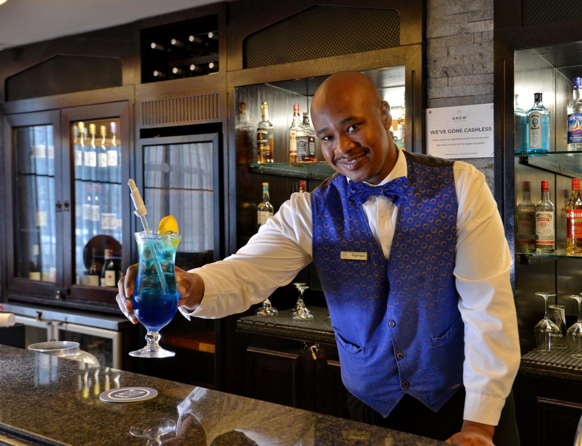 Anew Hotel Hilton Pietermaritzburg מראה חיצוני תמונה