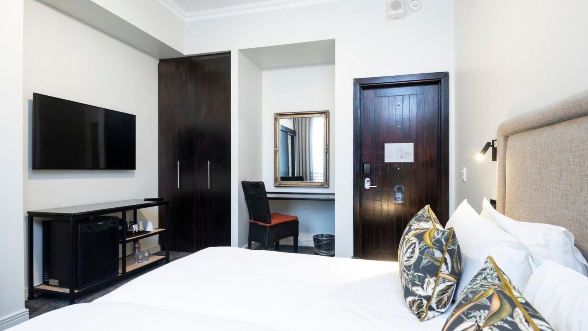 Anew Hotel Hilton Pietermaritzburg מראה חיצוני תמונה